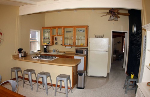 Pierpont Bay Cottage | Charming 'Nantucket' Style Beach Cottage