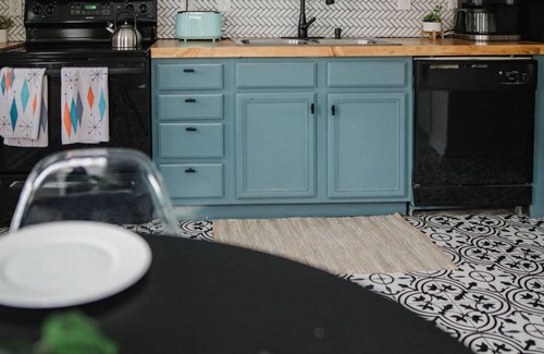 Woodbine House | Charming Nashville Oasis + 2 Dedicated Workspaces