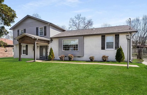Antioch House | Charming Nashville retreat with modern amenities!