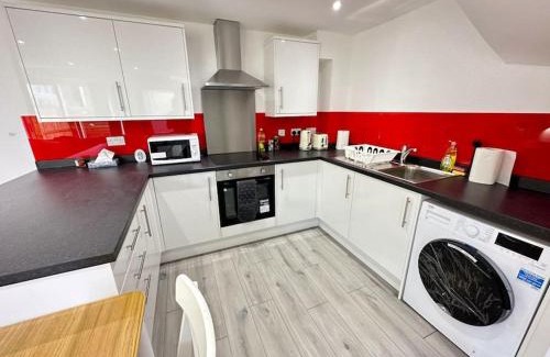 Headington House | Charming New 2BR Detached House-Central Headington- Wi-Fi, Netflix, Top Location