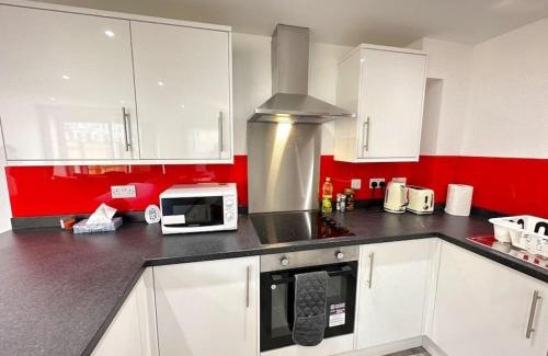 Headington House | Charming New 2BR Detached House-Central Headington- Wi-Fi, Netflix, Top Location