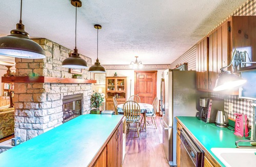 Heath House | Charming Newark Home < 10 Mi to Buckeye Lake