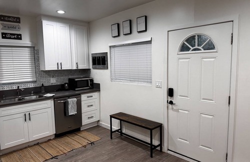 West Hills Apartment | Charming Newly Renovated Modern Studio w/Private Entrance and Prime Location