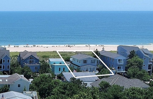 Bethany Beach House | Charming Oceanfront 7 Bedroom Home- Private Beach- Gated Community
