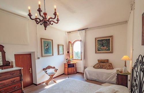 Vicopisano Apartment | Charming Olive Farm Apartment, Private Patio, Beautiful Views, Close to Village