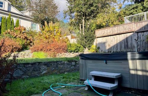 District of North Vancouver House | Charming one bedroom suit