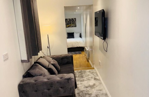 Heaton Apartment | Charming One-Bedroom outdoor Apartment – A Cozy Getaway with Modern Comfortsnnnn