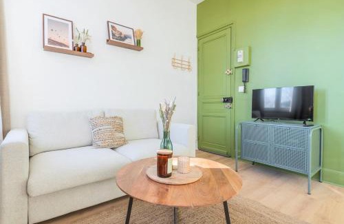 Tourcoing Apartment | Charming one bedroom Tourcoing station