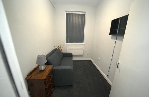 Telford Apartment | Charming Oxford Apartment in Telford - Flat 2