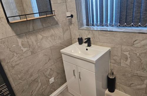 Telford Apartment | Charming Oxford Apartment in Telford - Flat 2