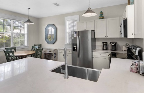 Seagrove Beach House | Charming Patio Home - Community Pool & Hot Tub