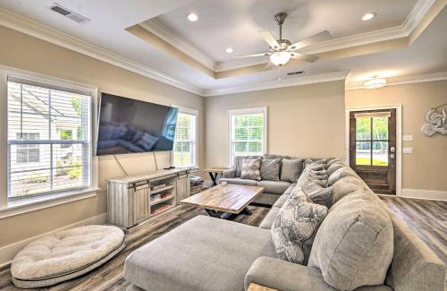 Pawleys Island House | Charming Pawleys Island Home about 4 Mi to Beach!