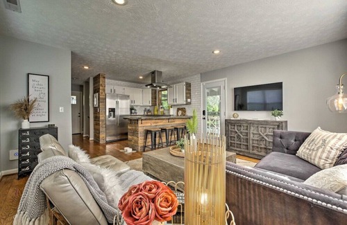 North Chattanooga House | Charming Pet-Friendly Chattanooga Home, 3 Mi to Dtwn!