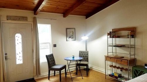 Big Bar House | Charming, Pet-friendly Glamping Vacation Rental in Northern California