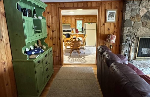Raymond House | Charming pet-friendly Maine camp in a peaceful cove on Little Sebago.