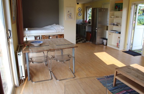 Amsterdam North Bed & Breakfast | Charming place in green on dike in Durgerdam (Waterland) near Amsterdam