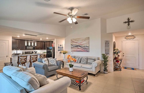 Fedhaven House | Charming Poinciana House w/Patio: 30 Mi to Disney