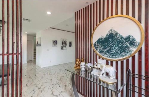Los Angeles House | Charming Private Room 4