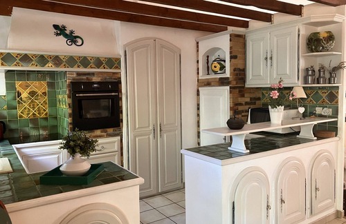 La Roquebrussanne Villa | CHARMING PROPERTY IN HAVEN OF PEACE - PRIVATE POOL