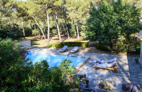 Barbentane House | Charming Provencal mas with private pool