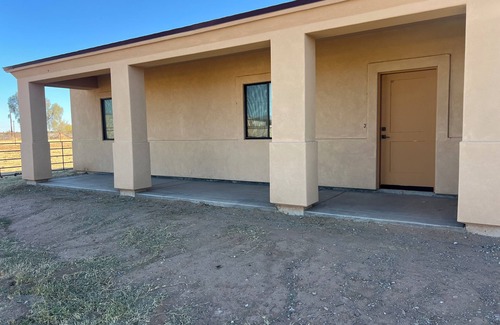 San Tan Valley House | Charming Queen Creeks R6 Ranch 4-bedroom house with WiFi and AC.
