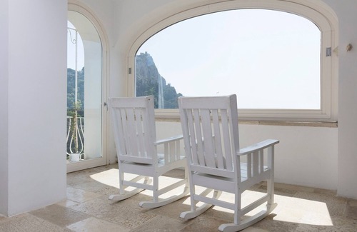 Marina Piccola House | Charming, quiet house with magnificent views of the sea and capri from above