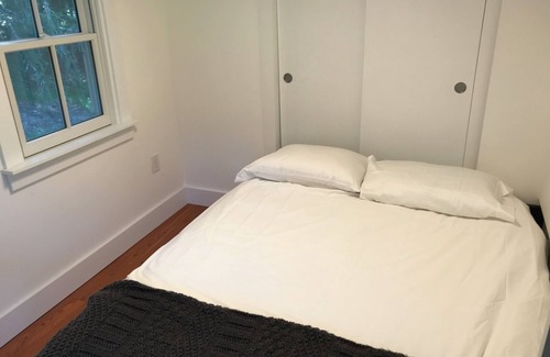 Copake House | Charming recently renovated 19th century farmhouse