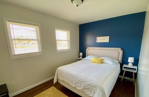 Rochester House | Charming remodeled 3 bedroom. Near RIT & U of R. Free on-site parking.