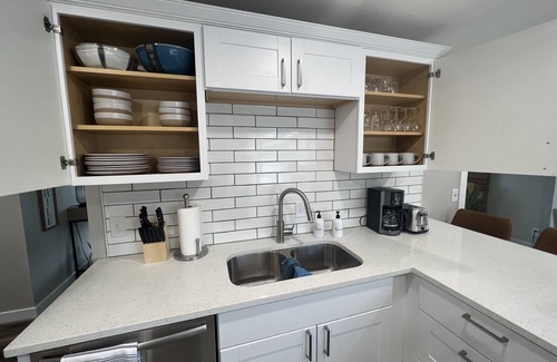 Millcreek House | Charming Remodeled 5BR w/Game Room, Fast Wi-Fi, & Great Salt Lake Location