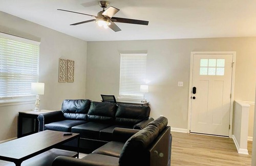 Pittsboro House | Charming remodeled Bungalow in Pittsboro