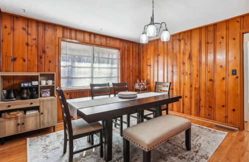 Mableton House | Charming renovated 4 Bedroom Ranch walking distance to the Silver Comet Trail!n