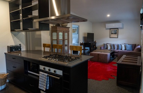 Crackenback Cottage | Charming renovated cottage close to Perisher Ski Tube, Crackenback