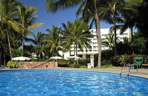 Marina Vallarta Resort | Charming resort in enchanting Puerto Vallarta with WiFi, AC