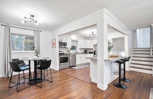 Candler-McAfee House | Charming Retreat 20 Mins from ATL – Pet Friendly