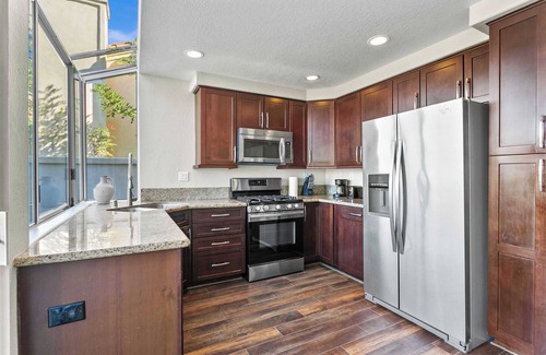 Laguna Niguel House | Charming Retreat in Genoa: Your Perfect Getaway, Sleeps 6 comfortably #42009