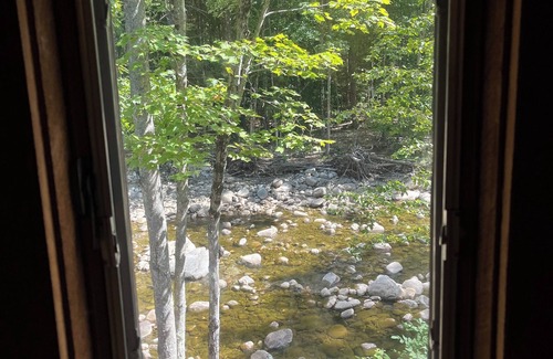 Jamaica Cabin | Charming riverside cabin in Jamaica, VT with hot tub