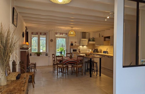 Saint-Mary Cottage | Charming Riverside Moulin: 7 Bedrooms, Vintage Decor, Family-Friendly, Private Garden, Pets Welcome