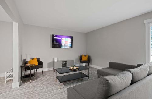 Rochester Apartment | Charming Rochester Retreat Cozy & Stylish Stay