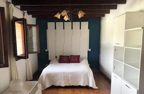 Castillo Siete Villas House | Charming rural house near beaches