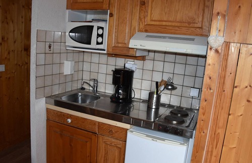 Pralognan-la-Vanoise Apartment | Charming studio in the center, near shops and cable car