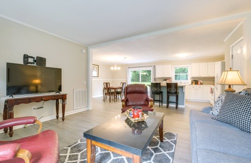 Sanford House | Charming Sanford Hideaway Home w/Large Yard