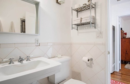 Sunset Park House | Charming Santa Monica Garden Guest Suite2+1 near Beaches and Venice