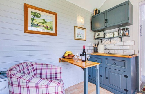 Upper Beeding Apartment | Charming Self Contained Garden Studio Upper Beeding