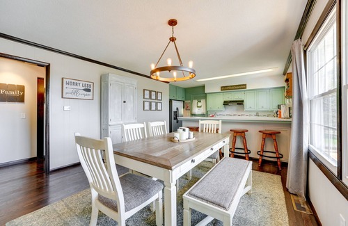 Shell Knob House | Charming Shell Knob Home: 16 Mi to Dogwood Canyon!