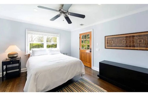 Southampton Villa | Charming Southampton Villa-ge Minutes to the Beach