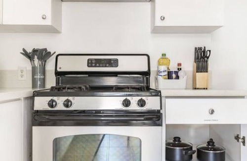 South San Gabriel House | Charming Spacious Home - Modern Comforts Prime Location