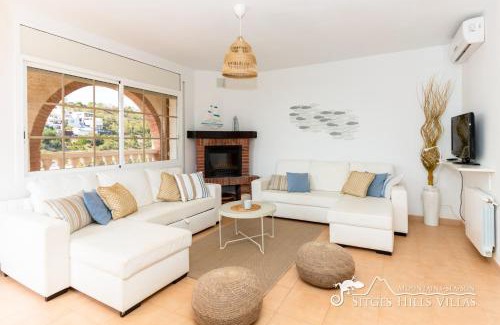 Quint Mar Villa | Charming Spanish Villa private pool/Sea views