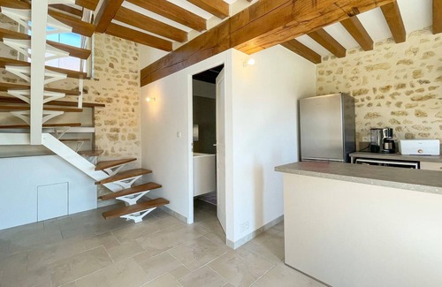 La Mesniere Cottage | Charming stone house with garden, near Mortagne-au-Perche