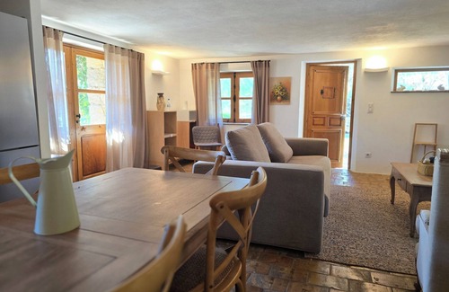 Sotta House | Charming Stone House with Pool – 7 Minutes from Porto-Vecchio