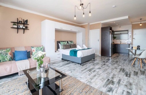 Tokai Apartment | Charming Studio Apartment In Greenpoint